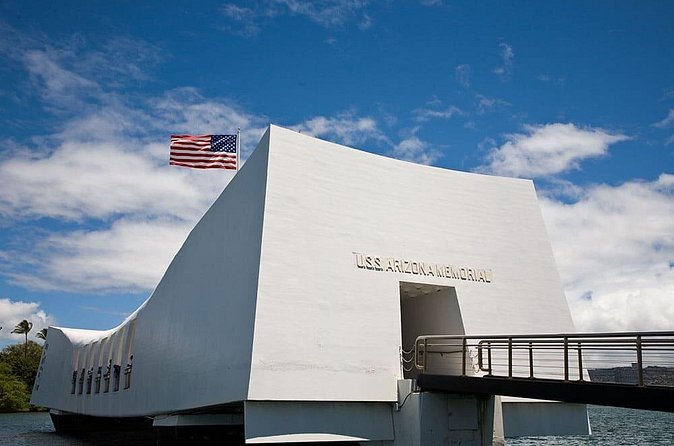 Pearl Harbor, National Memorial Cemetery and Honolulu City Tour - Is the $59.82 price good value?