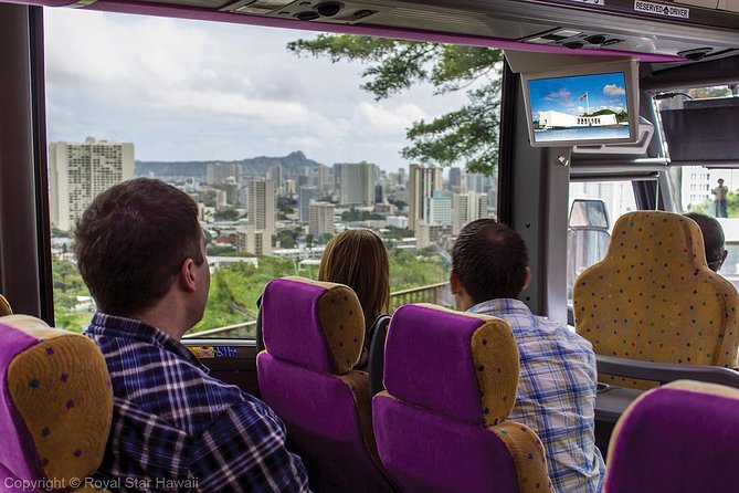 Pearl Harbor, USS Arizona Memorial & Honolulu City Tour - The ride from Waikiki to downtown Honolulu