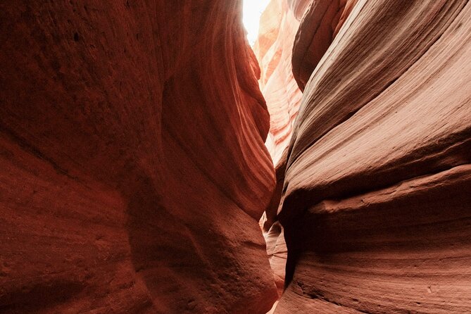 Peekaboo Slot Canyon UTV and Hiking Adventure - Who should book this adventure?