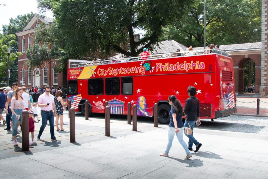 Philadelphia: Double-Decker Hop-on Hop-off Sightseeing Tour - Chinatown, Reading Terminal Market, and City Hall
