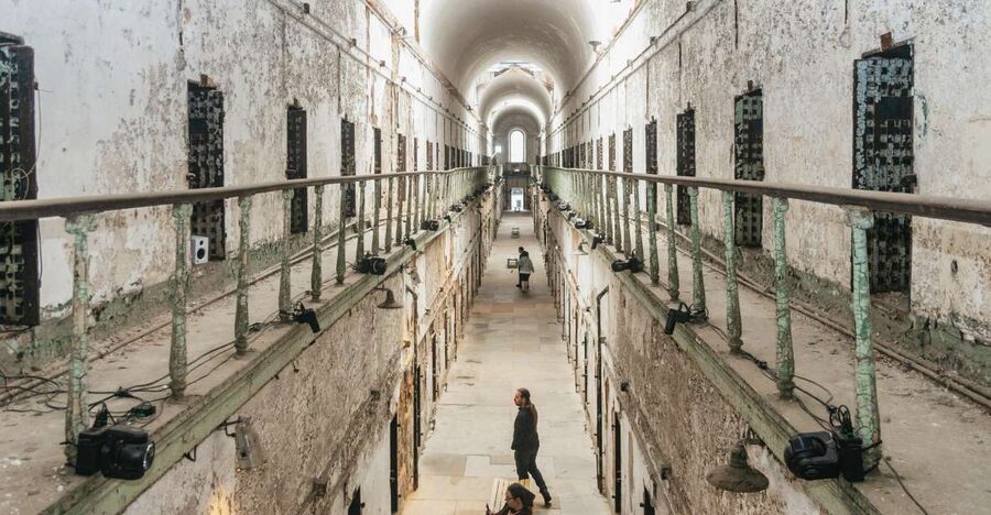 Philadelphia: Eastern State Penitentiary Admission - The audio tour gives the ruins a human voice