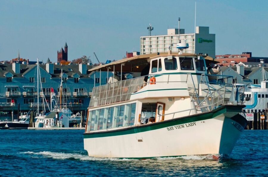 Portland: Best of Maine Lighthouse Scenic Cruise - Diamond Pass, islands, and Civil War era forts
