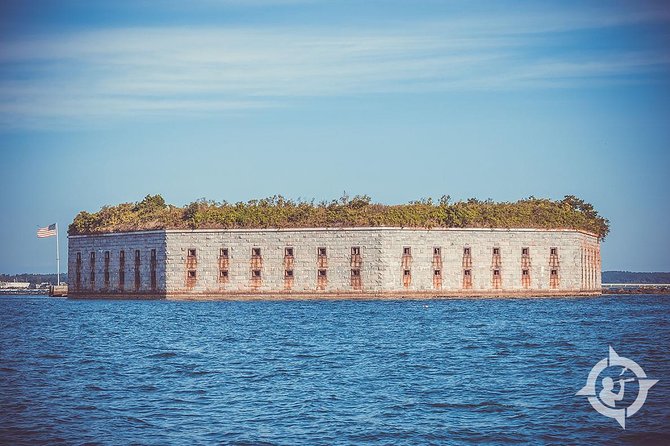 Portland Explorer | Maine History, Culture, & 3 Lighthouses Tour - Spring Point Ledge Light and the long breakwater