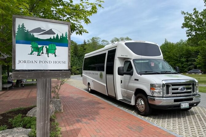 Premium Narrated Bus Tour of Bar Harbor and Acadia National Park (3.5 Hours) - Small-group transport saves time and patience