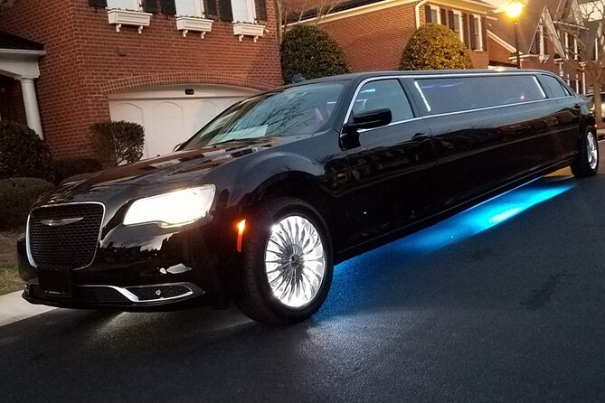 Private Arrival Transfer: From LAS Airport by SUV or Luxury Limo - A short ride, not a full Las Vegas tour