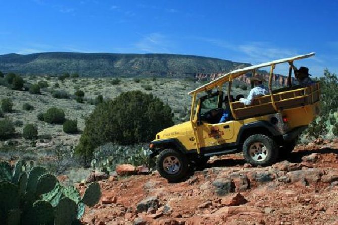 PRIVATE Sedona Jeep Tour 2-hour Lil' Rattler Off-Road - The private format and the $159 price