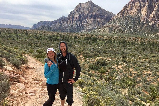 Red Rock Canyon Hike with Transport from Las Vegas - Morning or afternoon: which departure suits you?