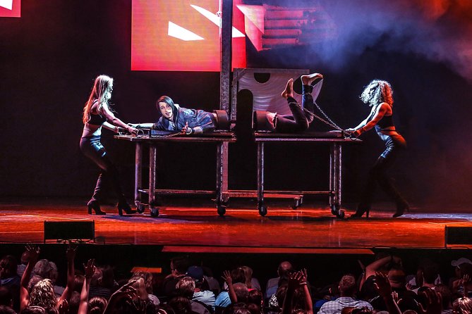 Reza Edge of Illusion Show in Branson - Choosing a seat and planning the visit