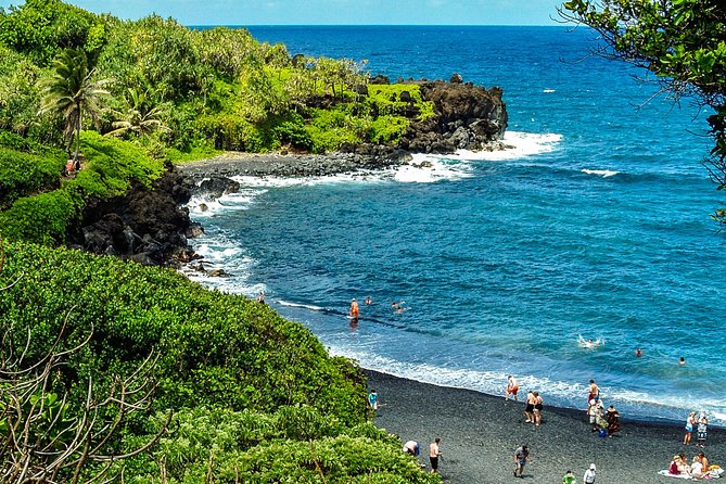 Road to Hana Tour with Lunch and Pickup - Breakfast, picnic lunch, and the value of not planning meals