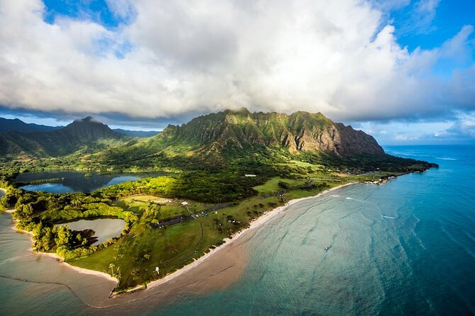 Royal Crown of Oahu - 60 Min Helicopter Tour - Doors Off or On - What the pilots add to the experience