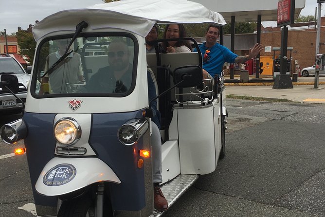RVATukTuk Sightseeing Tour of Richmond - Districts, murals, and the city between the stops