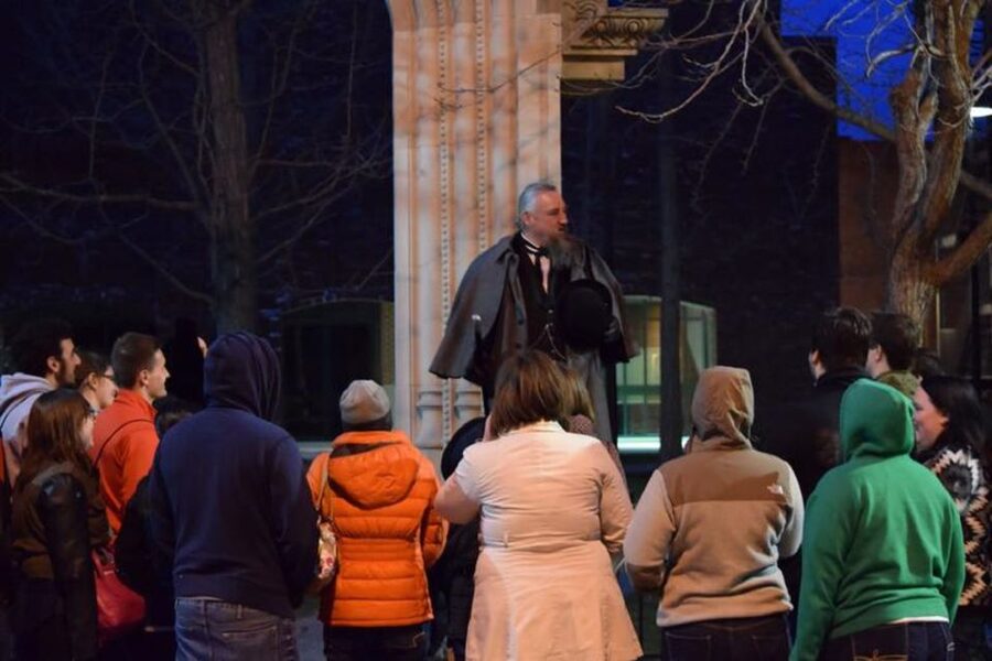Salem Night Tour: Haunt and History Guided Night Tour - Meeting at 127 Essex Street
