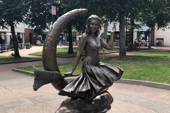 Salem Uncovered: The Salem Witch Trials Tour - Starting at Salem Old Town Hall
