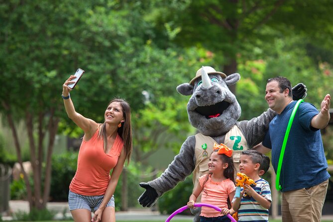 San Antonio Zoo General Admission Ticket - Parking, strollers, and getting around