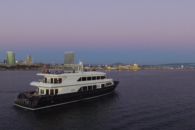 San Diego Harbor Dinner Cruise - The San Diego Bay route