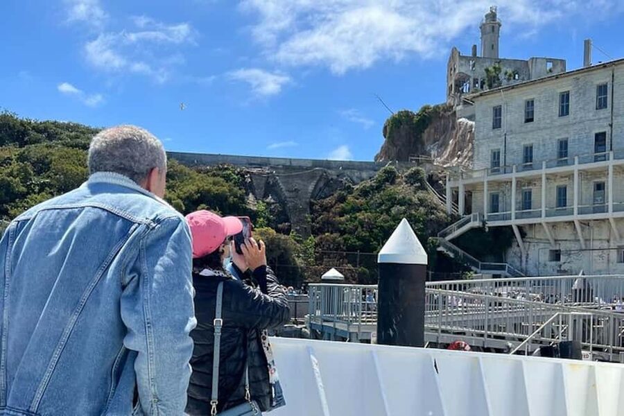 San Francisco: Alcatraz, Ferry & Audio Tour w/ Night Option - Key points to know before you book