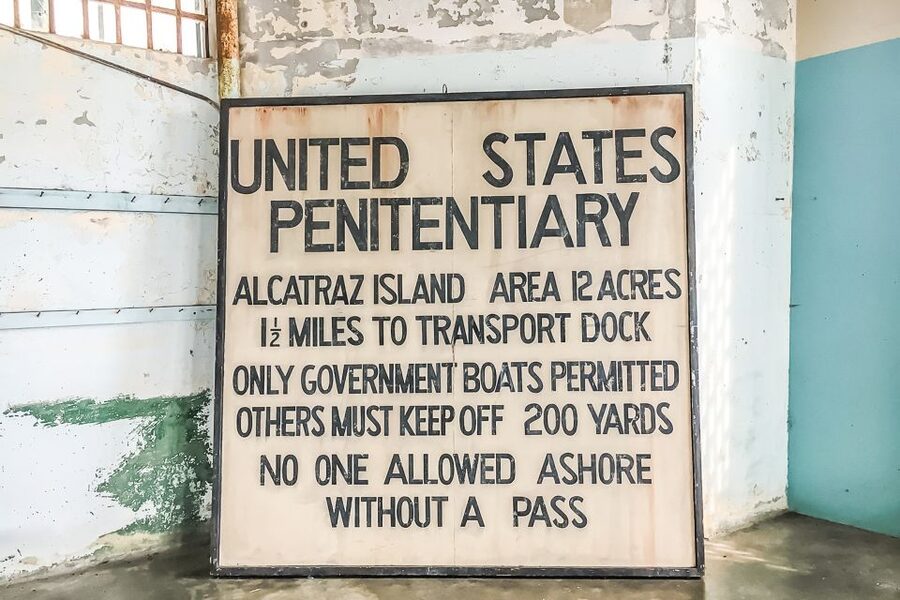 San Francisco: Alcatraz, Fisherman’s Wharf & Optional Extras - Alcatraz cell house, gardens, and seabirds
