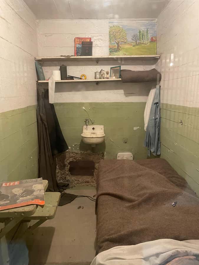 San Francisco: Alcatraz Ticket, Ferry, & Self-Guided App - Booking advice for a smoother visit