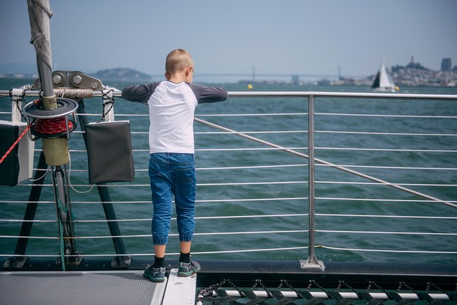 San Francisco Bay Sailing Cruise - What the crew adds to the trip