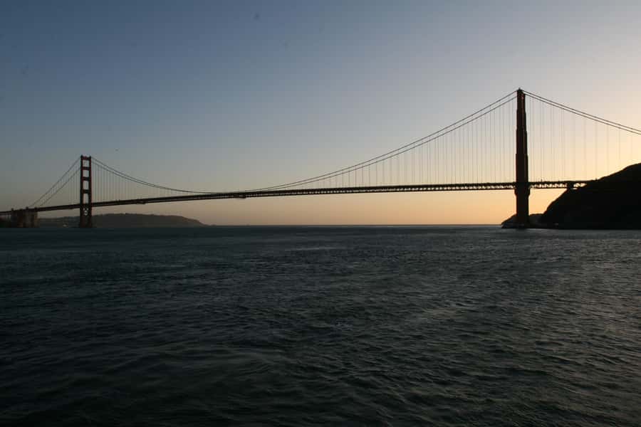San Francisco: California Sunset Cruise (2-hours) - Drinks, snacks, and bringing dinner from Fisherman’s Wharf
