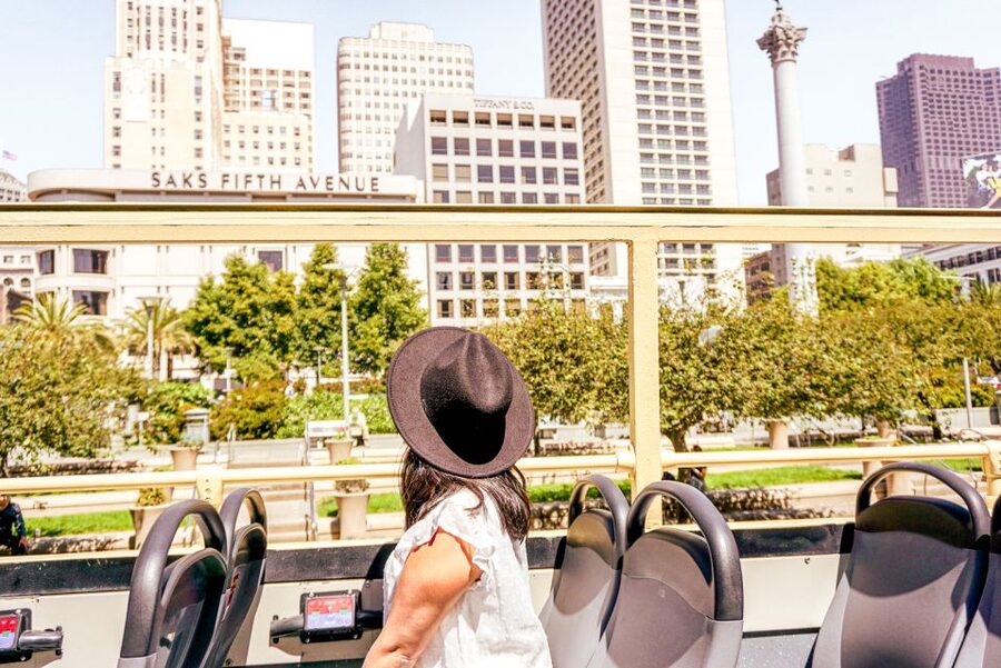 San Francisco: Hop-On Hop-Off Sightseeing Tour with 17 Stops - Why this bus works well on a first San Francisco day