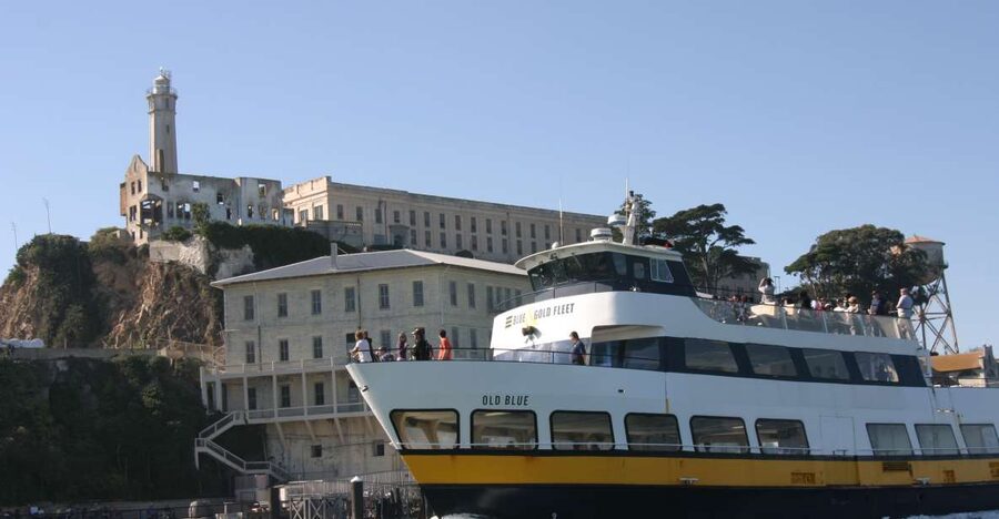 San Francisco: Inside Alcatraz Tour with Bay Cruise - The island views are part of the experience