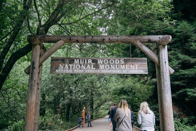 San Francisco Super Saver: Muir Woods & Wine Country w/ optional Gourmet Lunch - What makes this day worth considering