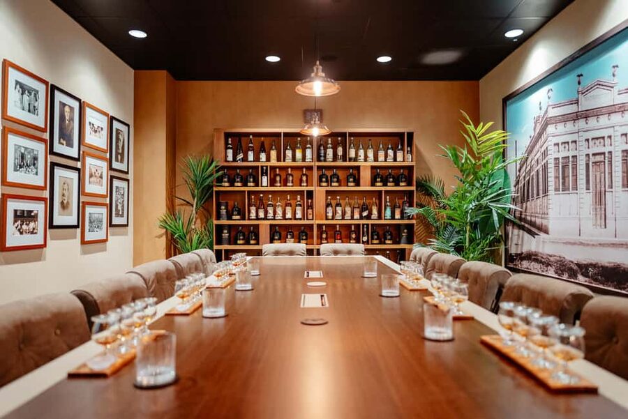 San Juan: Casa Bacardi Distillery Tour - The Rum Tasting Tour slows down for the glass