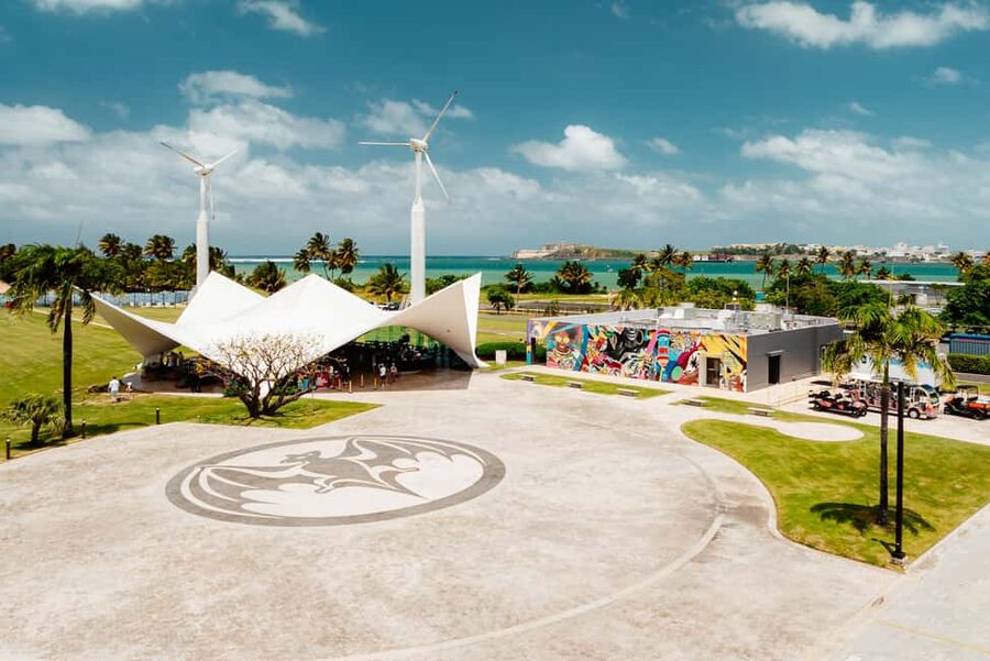 San Juan: Casa Bacardi Distillery Tour - The gift shop and grounds add time after the tour