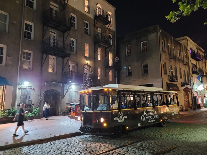 Savannah: Ghosts and Gravestones Tour with Low House Entry - Starting at Simply Savannah on the Waterfront