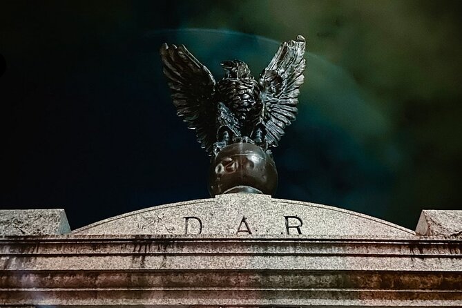 Savannah Haunted Pub Crawl Walking Tour - Colonial Park Cemetery, the route’s biggest question mark