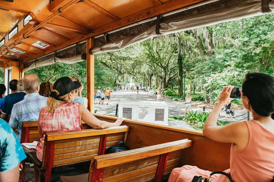 Savannah: Old Savannah Tours Historic Overview - What $35 buys you