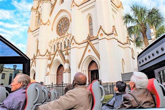 Savannah Open Top Panoramic City Tour with Live Narration - Savannah’s squares, monuments, and mansions