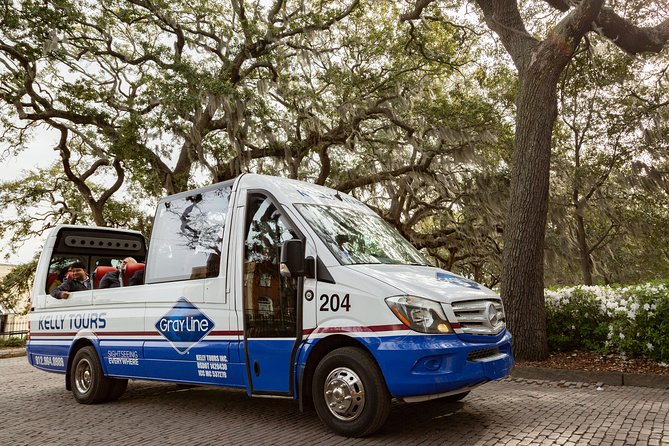 Savannah Open Top Panoramic City Tour with Live Narration - Churches, cemeteries, and Lafayette Square