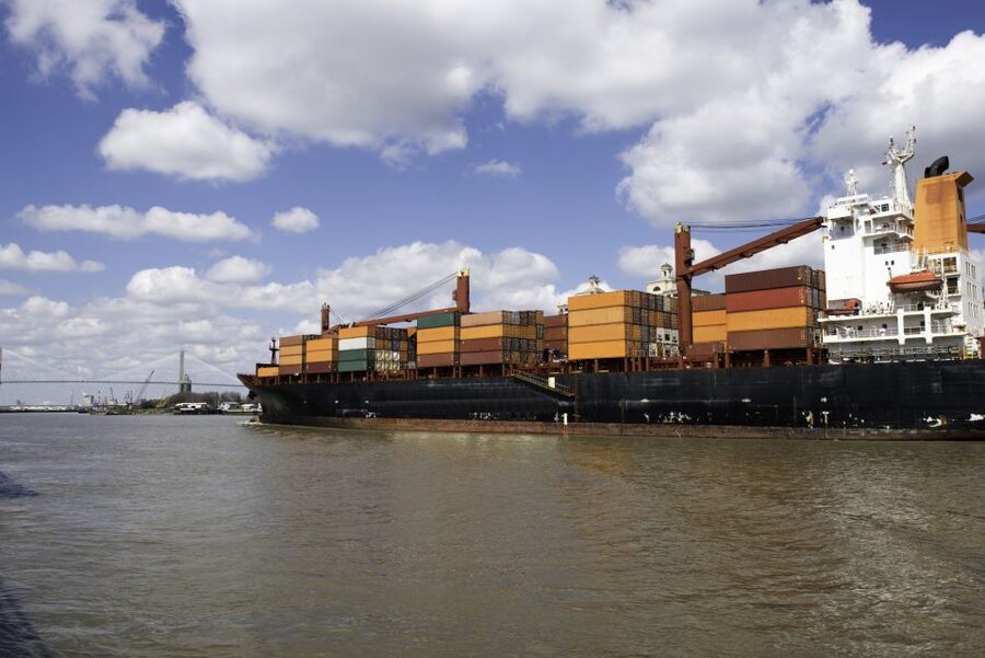 Savannah: Riverboat Narrated Harbor Sightseeing Cruise - Returning along Savannah’s historic riverfront