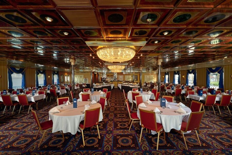 Savannah: Sightseeing Lunch Cruise - Boarding at 9 East River Street