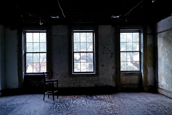 Savannah Supernatural Haunted Walking Tour - Walking conditions and practical advice