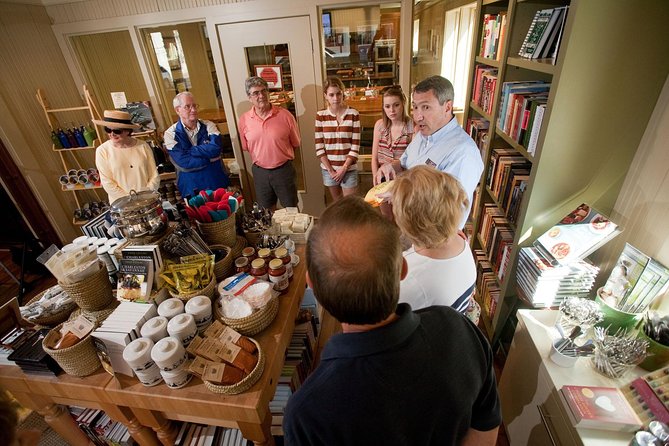 Savor the Flavors of Charleston Walking Food Tour - Guides make or break this kind of tour