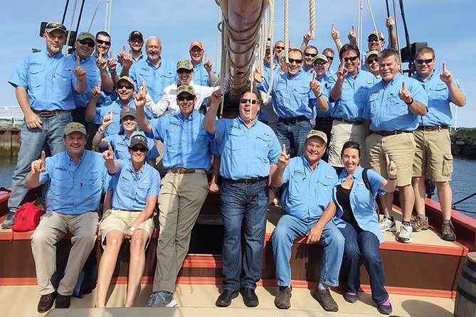 Schooner Fame Sailing Tour - Day sail or sunset cruise?