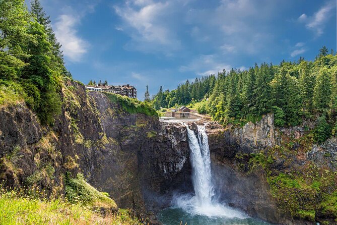 Seattle City and Snoqualmie Falls Half-Day Guided Tour - The best reasons to choose this Seattle tour
