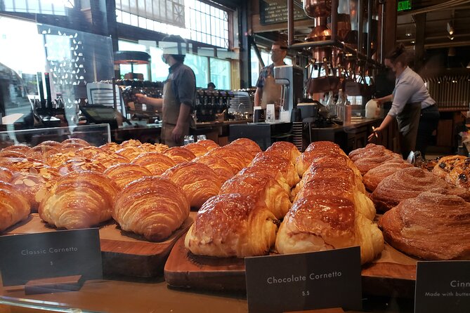 Seattle Coffee Tour: Capitol Hill Cafes, Tastings & Local Stories - What the guides add beyond the coffee