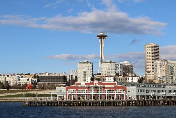 Seattle's Original Guided Harbor Cruise - Alki Beach and the Mount Rainier possibility