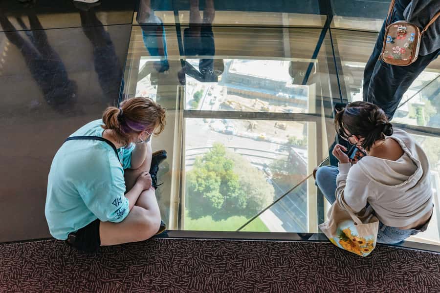 Seattle: Space Needle & Chihuly Garden and Glass Ticket - The 42-second ride to 520 feet