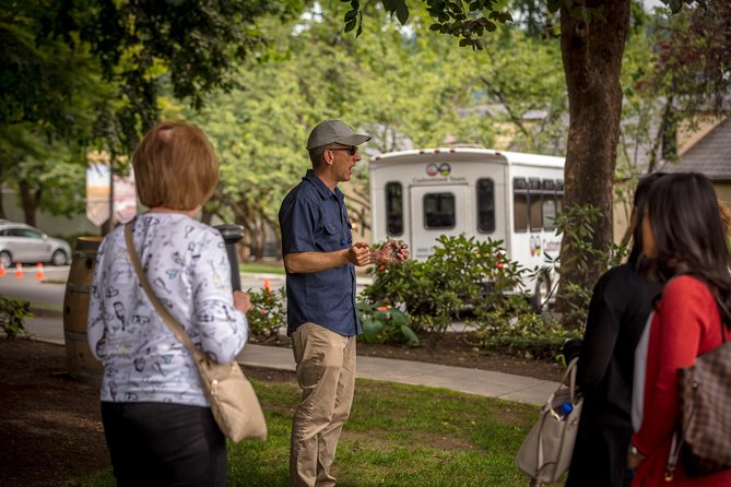 Seattle Wine & Snoqualmie Falls Highlights Tour - Group size, pickup, and practical details