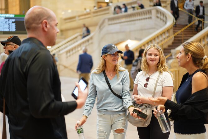 Secrets of Grand Central Station Walking Tour New York City - The story of glory, decline, and restoration
