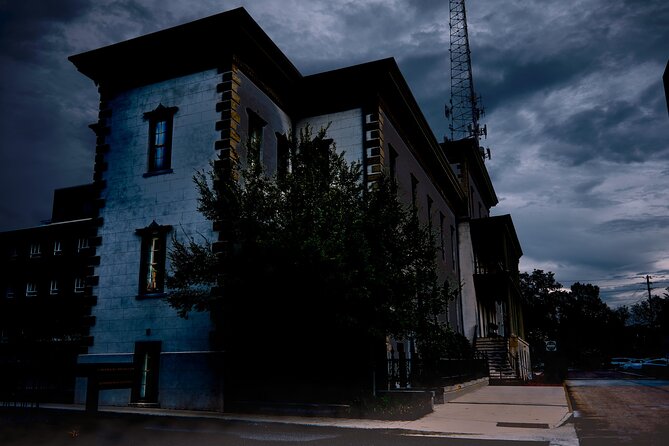 Sixth Sense Savannah Ghost Tour - Old Candler Hospital and Savannah’s medical past