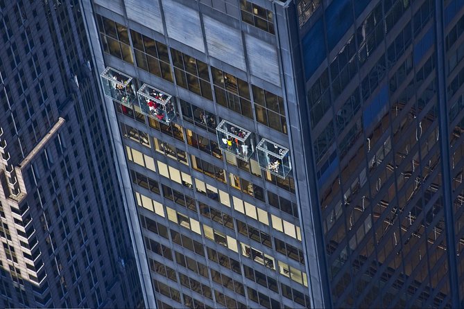 Skydeck - Willis Tower Admission - The Ledge is thrilling, brief, and very photogenic