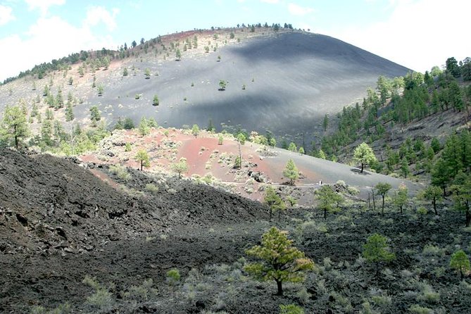 Small-Group Grand Canyon Complete Tour from Sedona or Flagstaff - Sunset Crater and the black lava fields