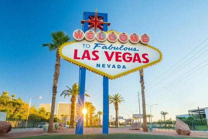Small Group Grand Canyon, Hoover Dam, 7 Magic Mountains VIP Tour - Guano Point rewards a little extra walking