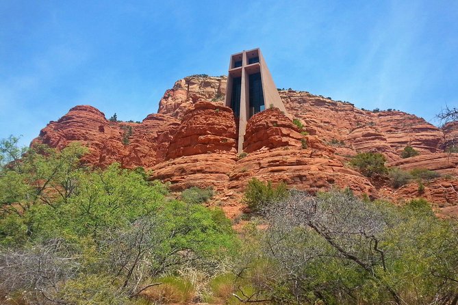 Small Group or Private Sedona and Native American Ruins Day Tour - The guides make the long drive worthwhile
